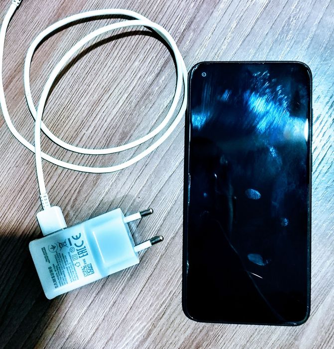 Samsung Galaxy A11 2/32 ГБ — Хорошее состаяние!