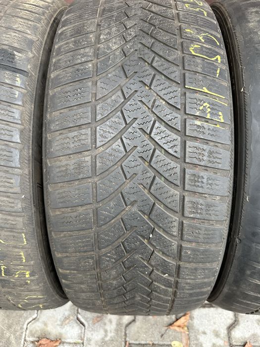 Cauciucuri iarna  225 45 18 Semperit 5 mm la 100 ron an 2018