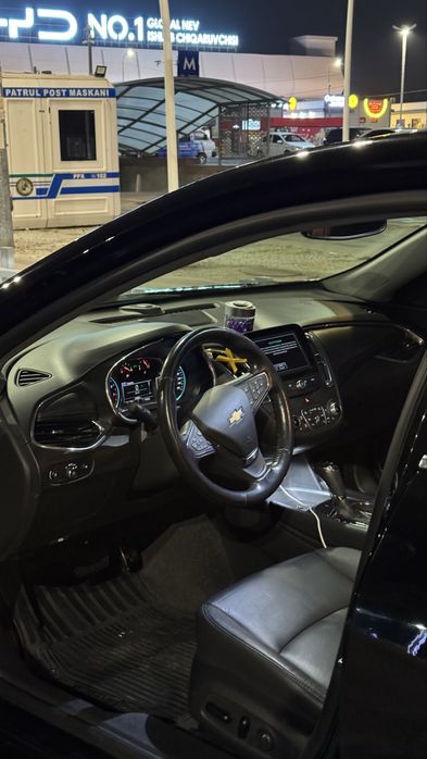 Malibu 2.4 yurgan sotiladi