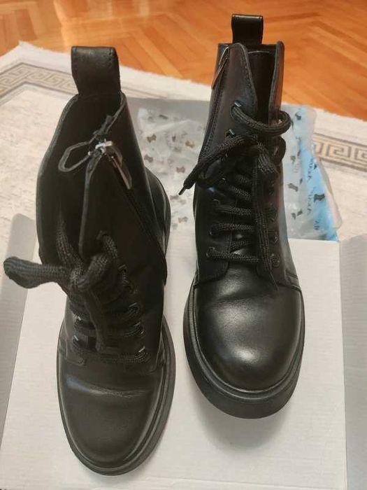 Ghete dama imblanite cu fermoar negre inalte, piele naturala Valencia