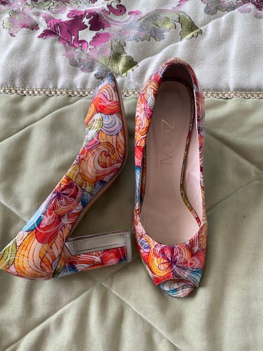 Продаются туфли