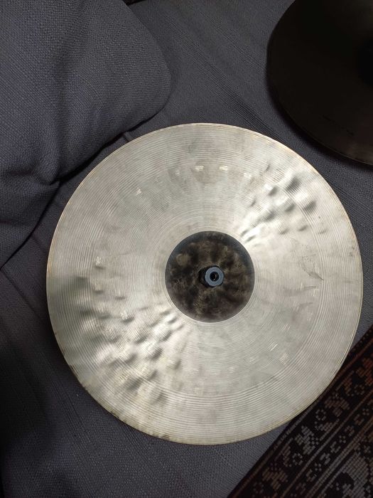 Продавам фус чинели Sabian HHX 14" и Mainl