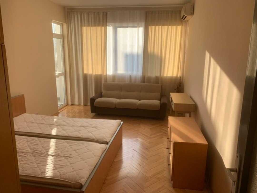 Дава се под наем Двустаен апартамент в Пловдив, Коматево - 70 кв.м за 306 € - Снимка #12