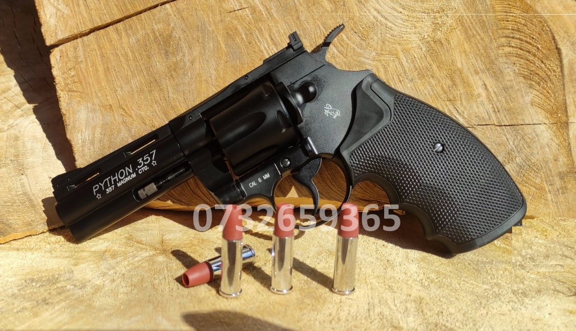 Revolver 4" airsoft cu gloante, FULL METAL pe CO2 puternic