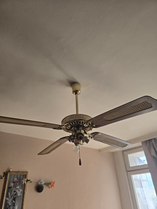 Полилей с вентилатор перка