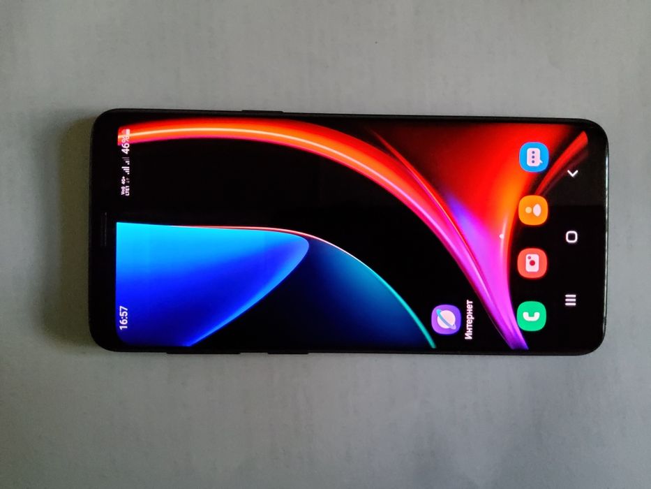 Продам Samsung Galaxy S9