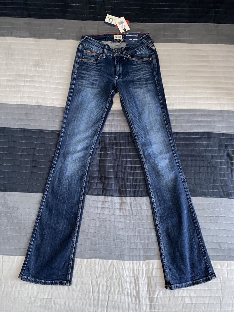 Tommy Hilfiger Denim Bootcut jeans дънки, 100% оригинал! Размер 25/34