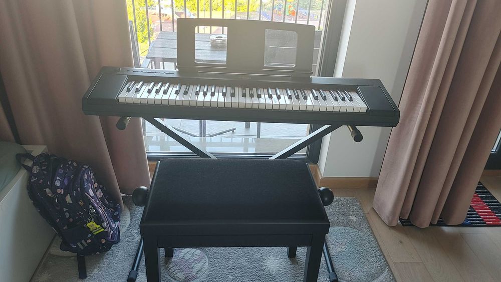 Pianina Yamaha Piaggero NP-15