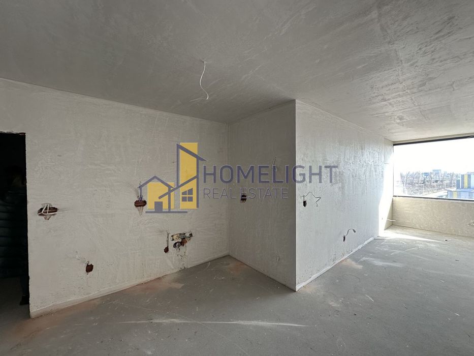 Продава се Тристаен апартамент в София, Дружба 1 - 112 кв.м за 1421 €/кв.м - Снимка #2