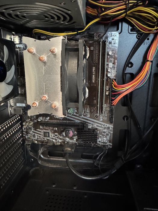 Calculator Office/Gaming AMD Ryzen 7 PRO 5750GE, 16GB RAM