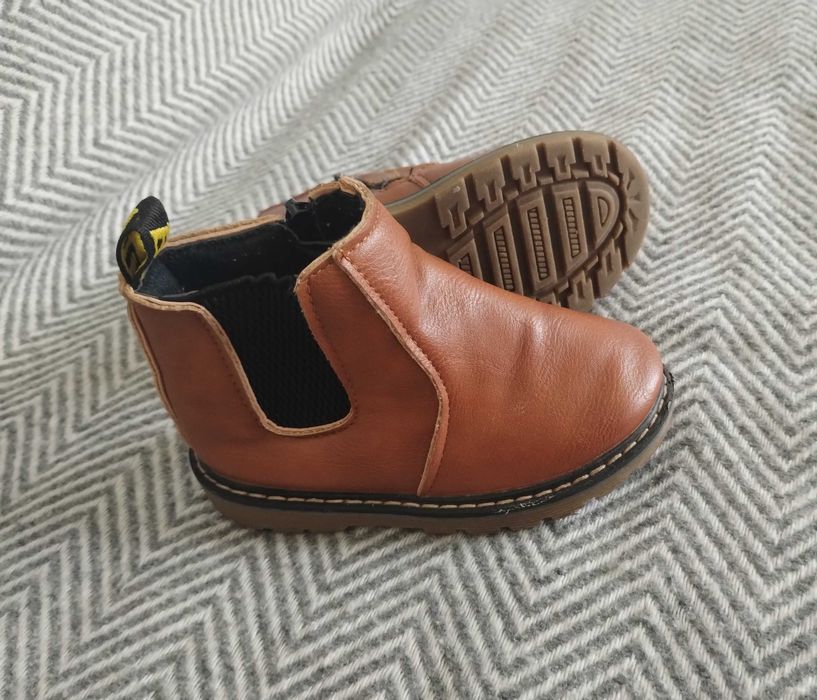 Детски боти естествена кожа номер 23