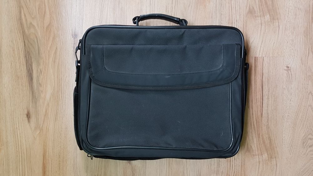 качествена чанта за лаптоп 16 - 17 инча