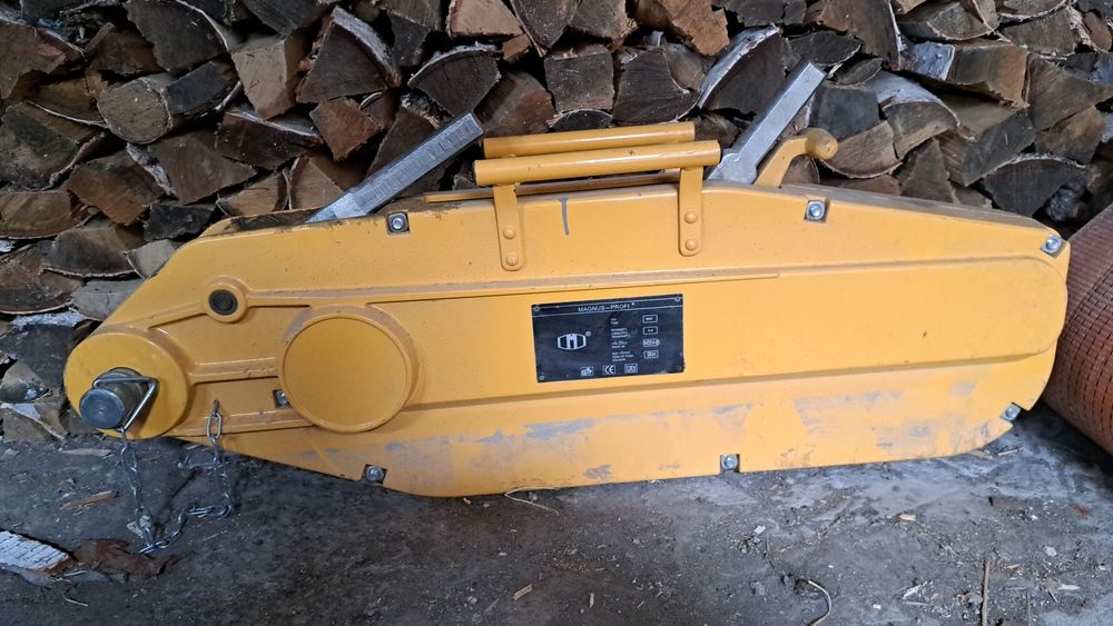 Лебедка рычажная с троссом