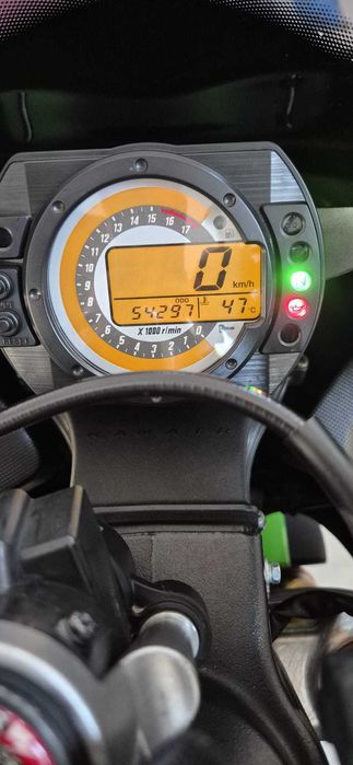 Kawasaki Ninja ZX6R