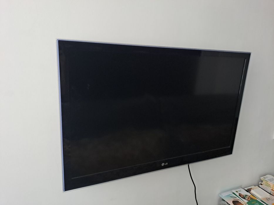 Телевизор LG 42LW650S-ZC