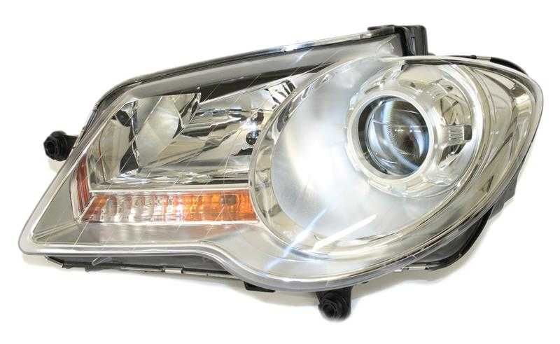 Far stanga/dreapta VW Touran an 2006-2010 , faruri noi