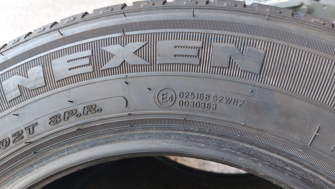 Гуми за Бус 195/70/15 C Nexen Roadian 2 броя