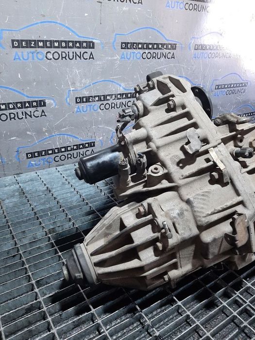 Cutie de Tranfer Grup Fata Nissan Pathfinder 2.5 Diesel D40 2004 - 2010 174CP Manuala 6 ...