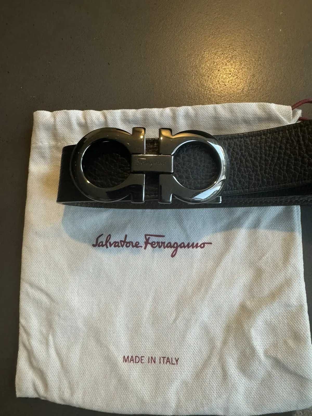 Curea Salvatore Ferragamo din piele lungime reglabila