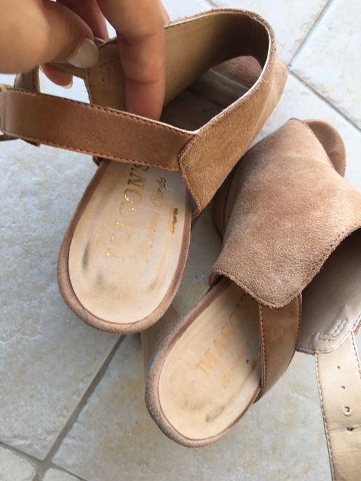 СПЕШНО Високи елегантни обувки