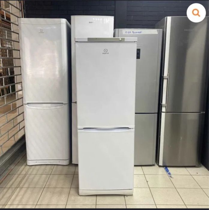 Холодильник Indesit 5180s 185см