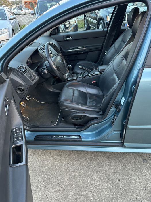 Volvo V50 2.0diesel R-desing 2009