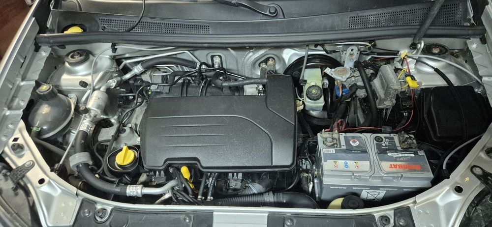 Vand Dacia Logan 1.2 16v