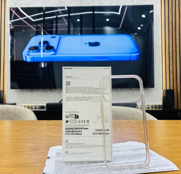 iPhone 17 Pro 256GB Deep Blue Гаранция 36’