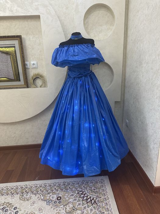 Платье из целлофана на осенний бал