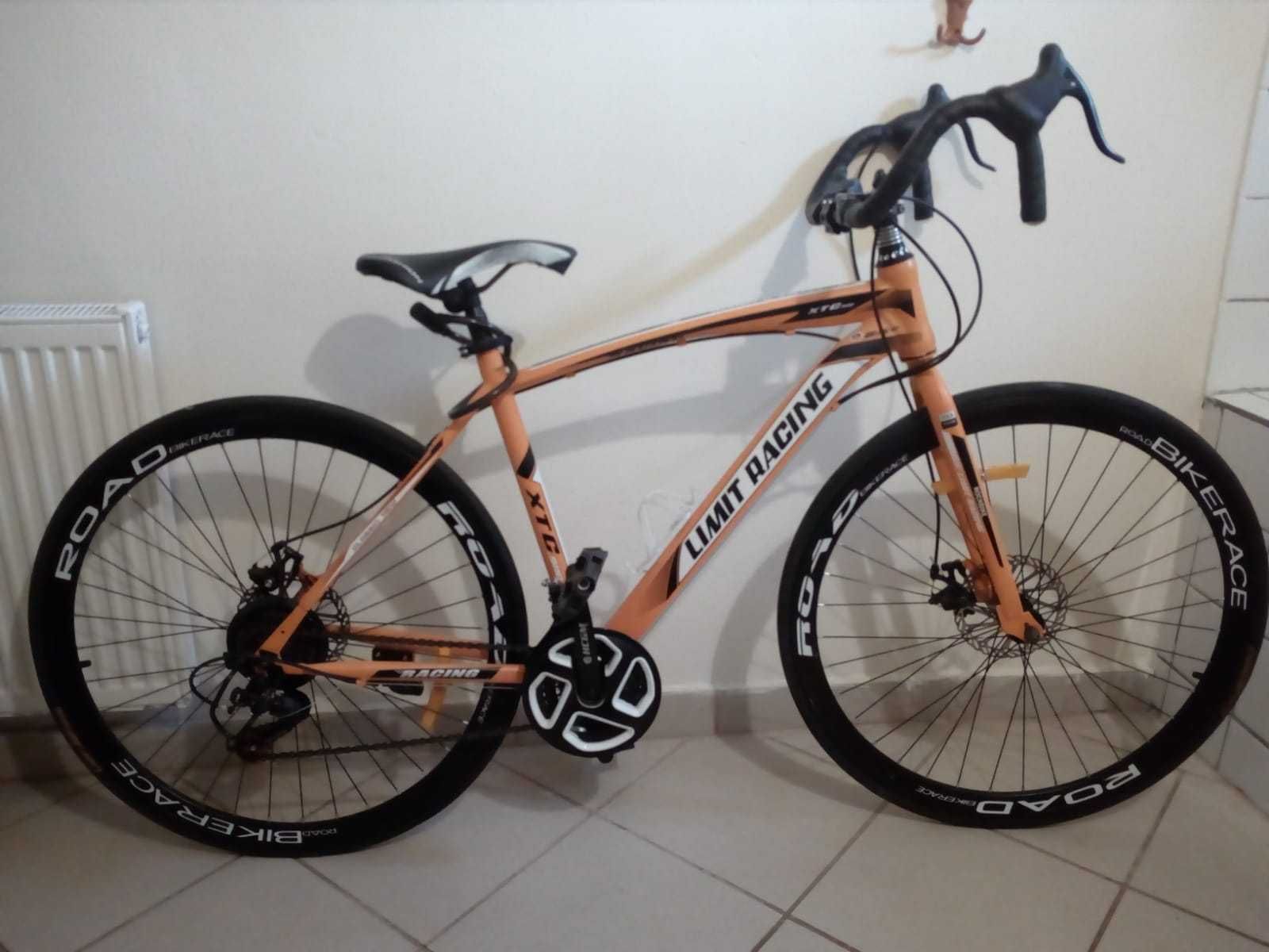 Bicicleta de sosea cursiera limit racing xtc