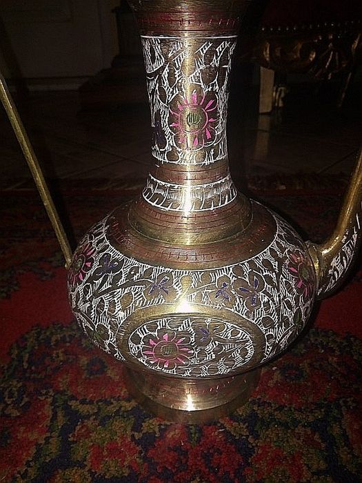 Set carafe din bronz ,piese deosebite decor