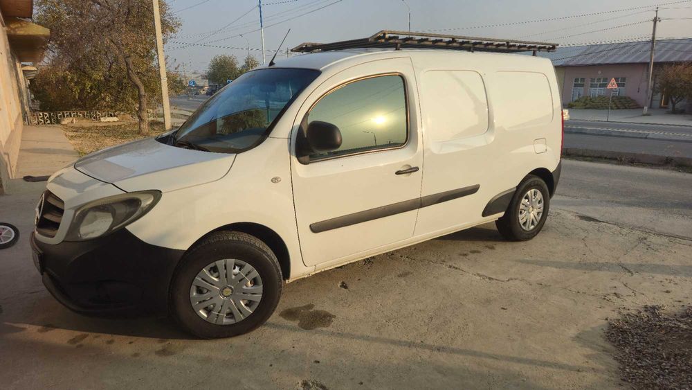 Мерседес Ситан2014