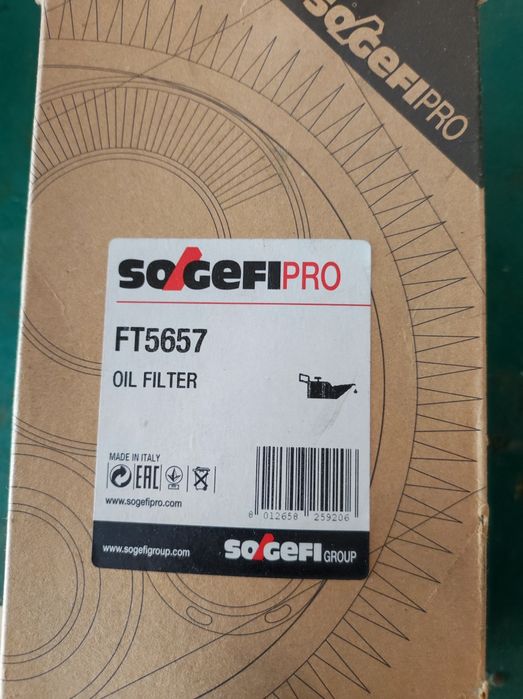 Filtru ulei Iveco Stralis Preț pt 2 buc