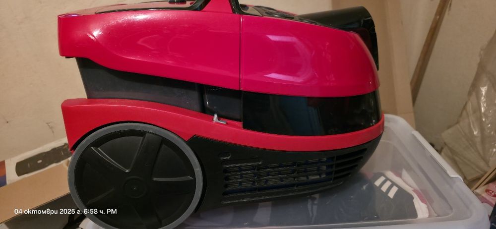 Перяща прахосмукачка Bosh воден резервоар / торбата хартия