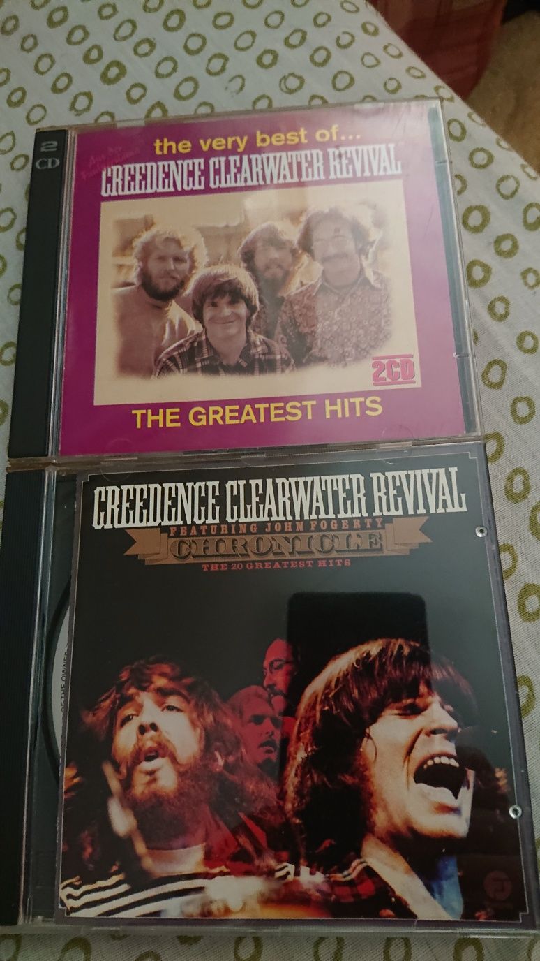 Cd-uri cu trupa Creedence clearwater revival