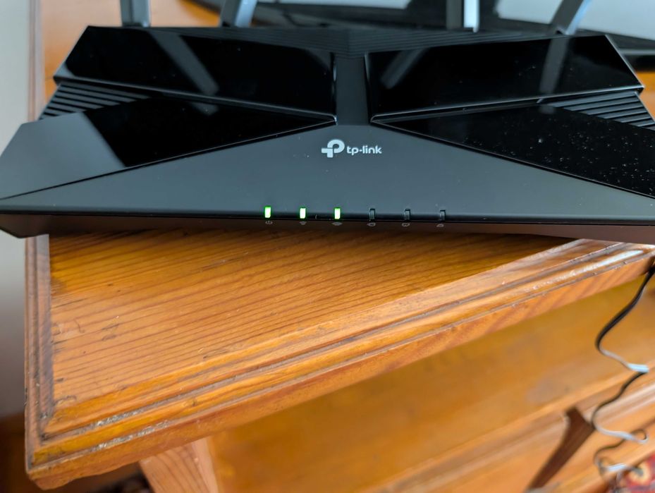 Продавам рутер TP-Link AX53