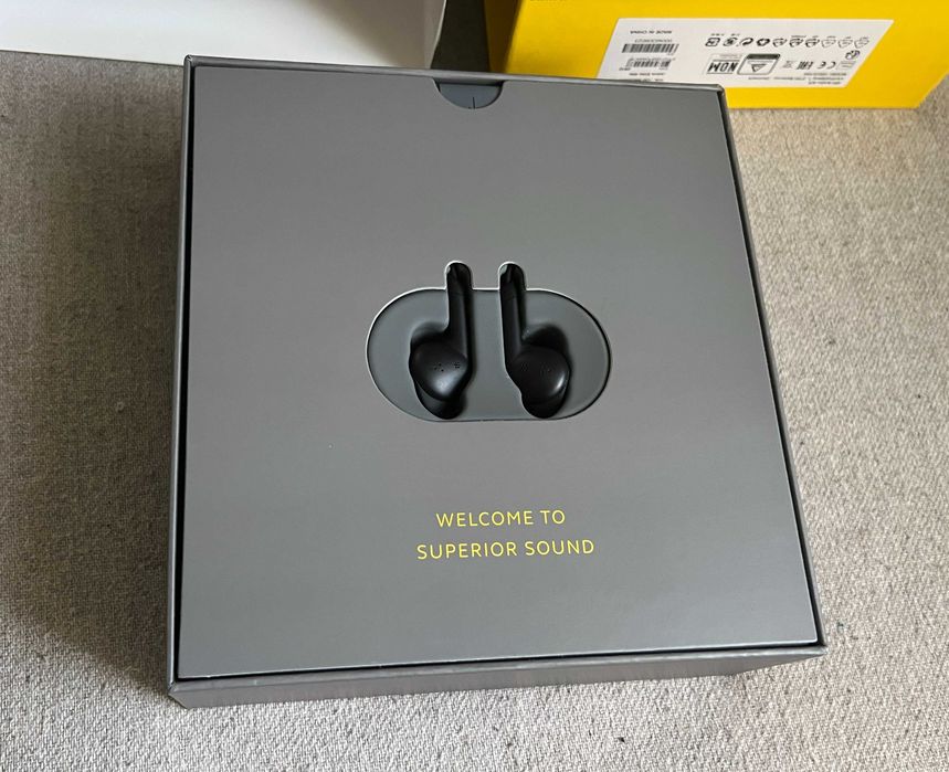 Casti wireless Jabra Elite 65e cu ANC aproape noi baterie defecta