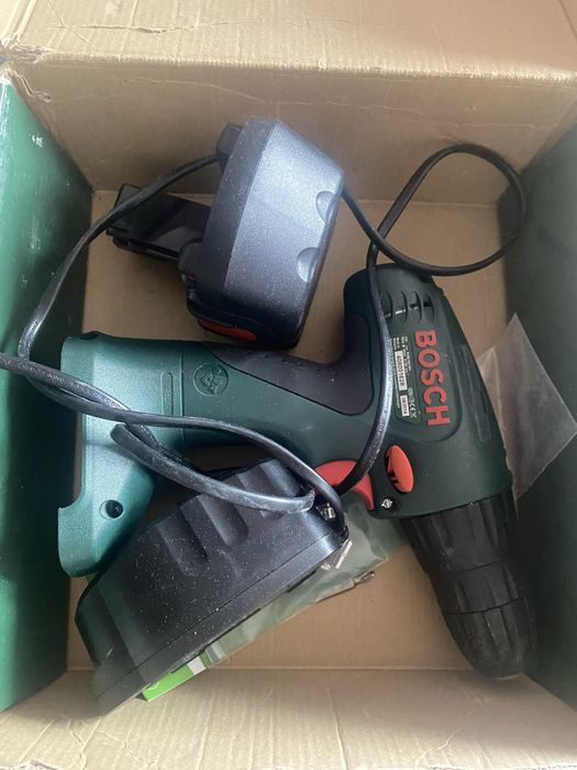 Bosch акумулаторен винтоверт - за части