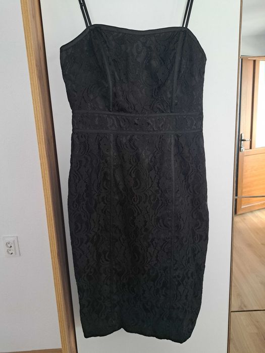 Нежна, елегантна рокля р.38