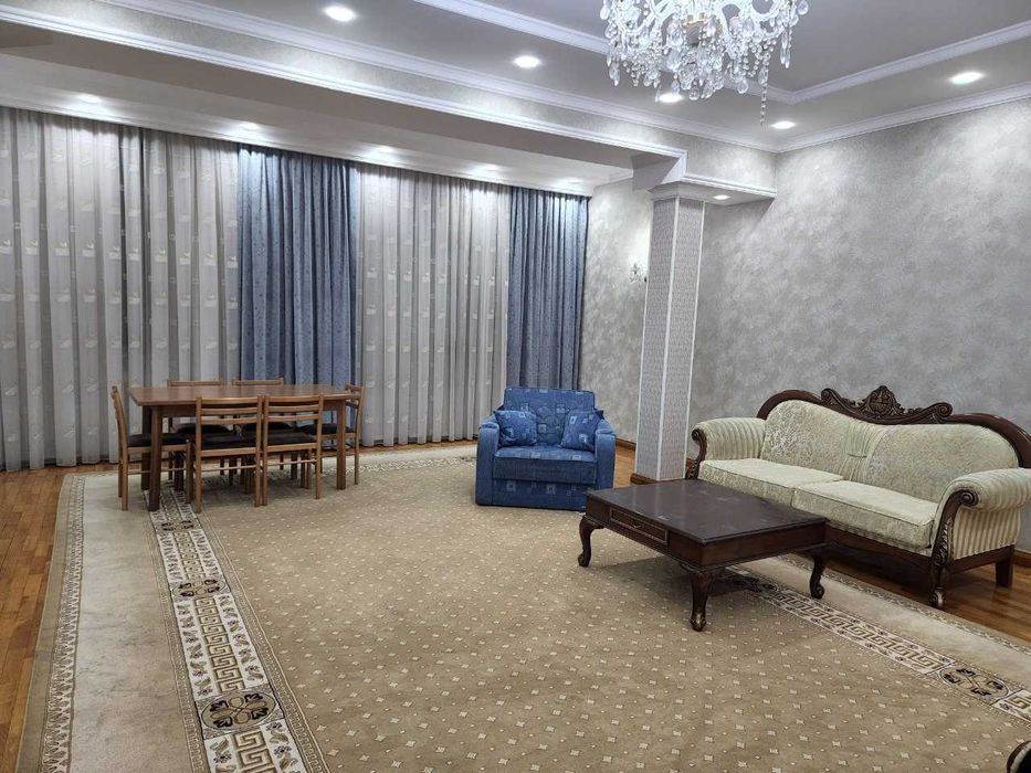 Сдается квартира на улице Мирабад,  Анор кафе