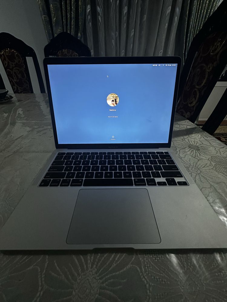 MacBook Air M1 256gb SSD