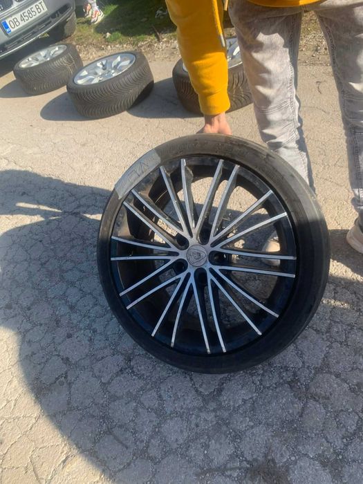 18-ски джанти с гуми