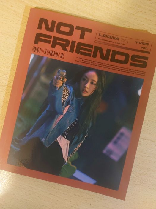 Loona Kpop Album - Not Friends Yves Version