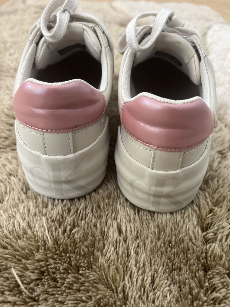 Маратонки Steve Madden Calvin Klein