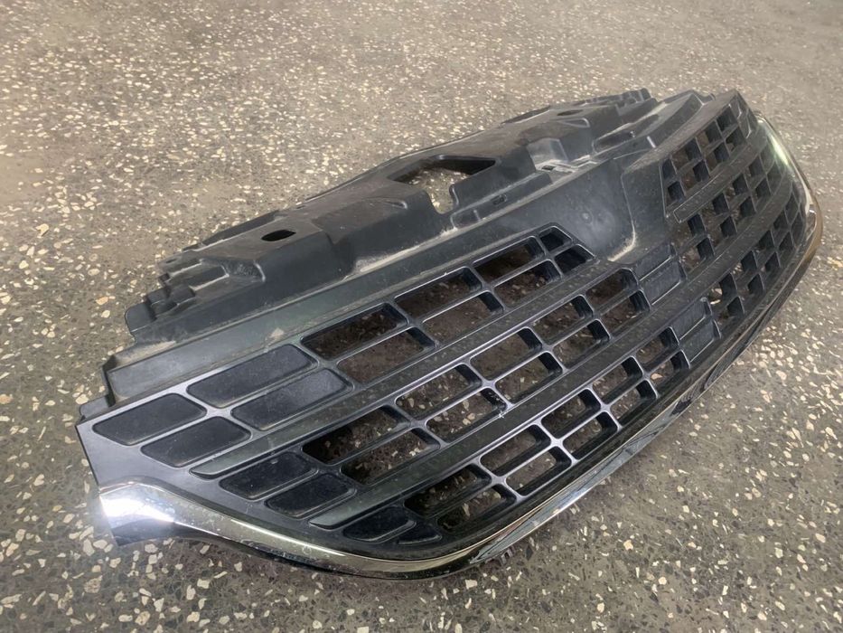 Маска решетка за Рено Трафик/Renault Traffic, 2015г.