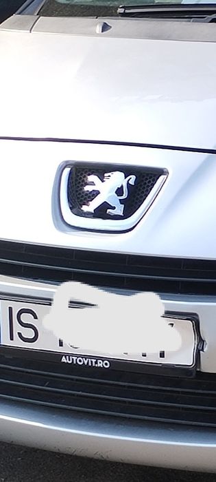 Peugeot 5008. An fabricație 2011