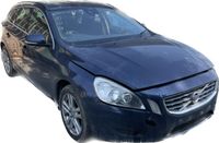 Dezmembrez Volvo V60 2.4 D