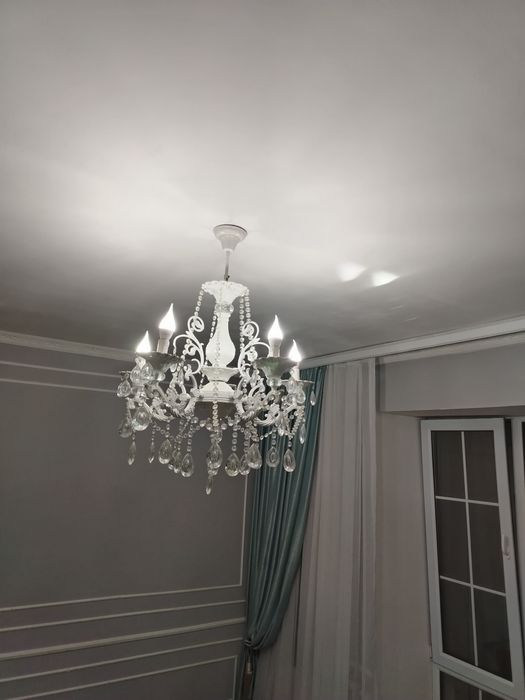 Люстра 6 рожковая