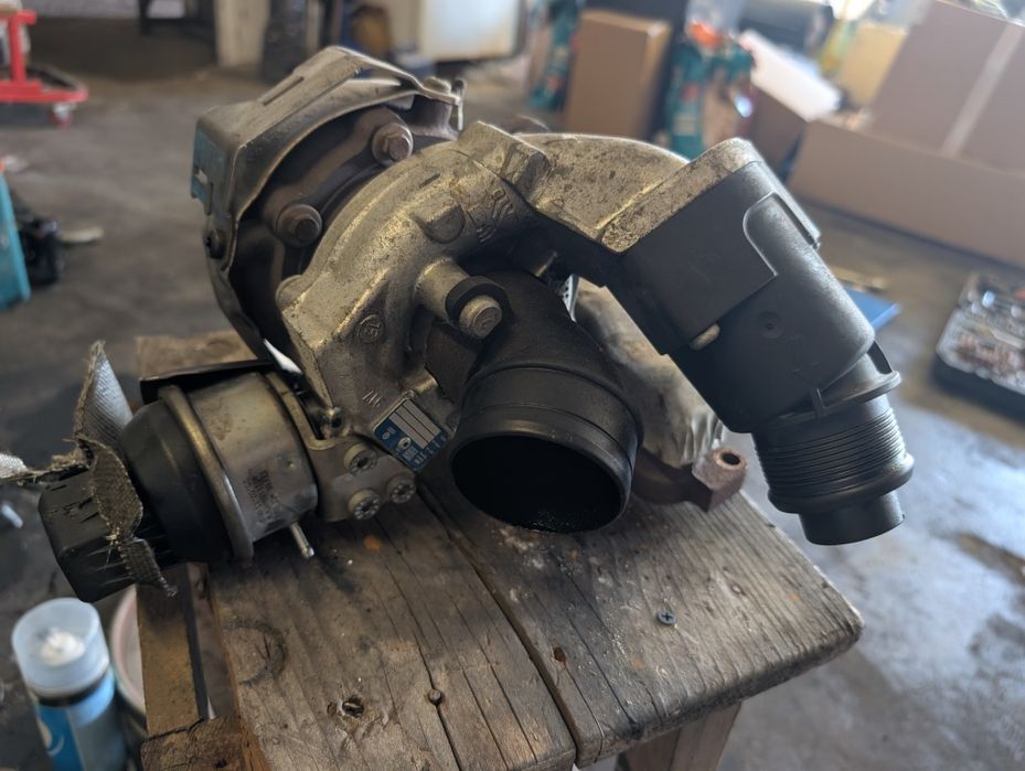Turbo turbina ca NOUA 2.0 tdi cff cfh audi vw skoda seat 03l253056t
