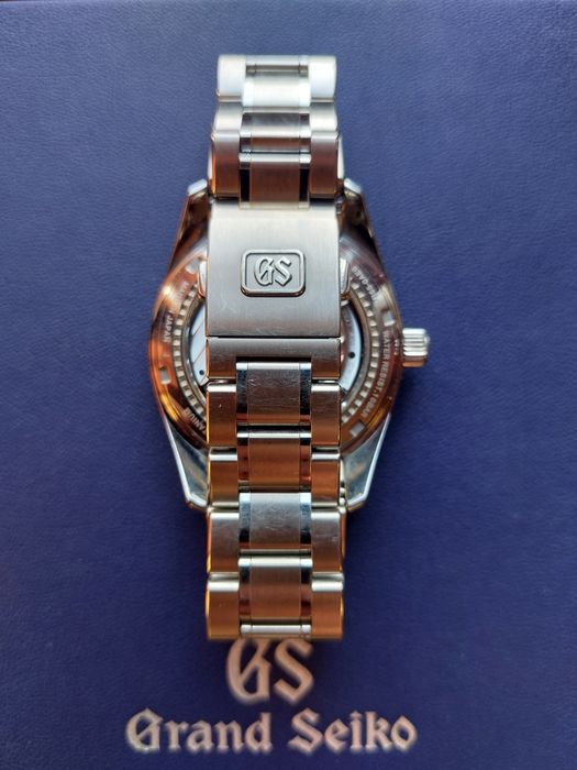 Grand Seiko SBGA211 "Snowflake"